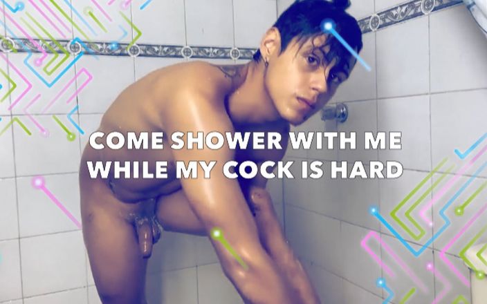 Evan Perverts: Ven a ducharse conmigo mientras mi polla está dura