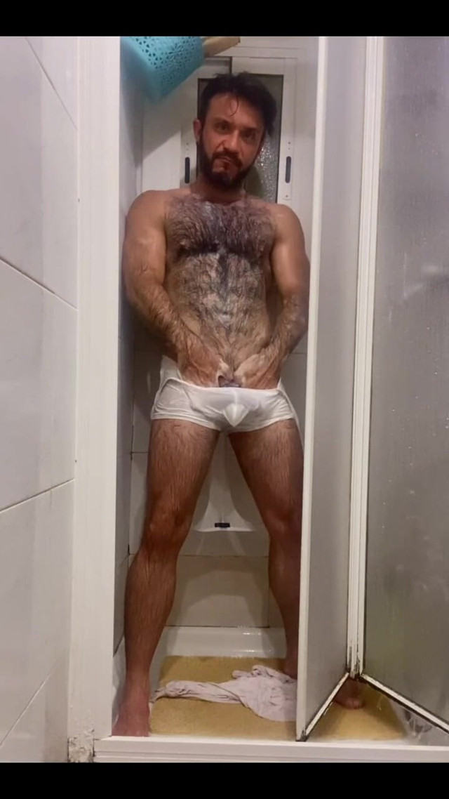 Shower Shower Time (Kike gil)