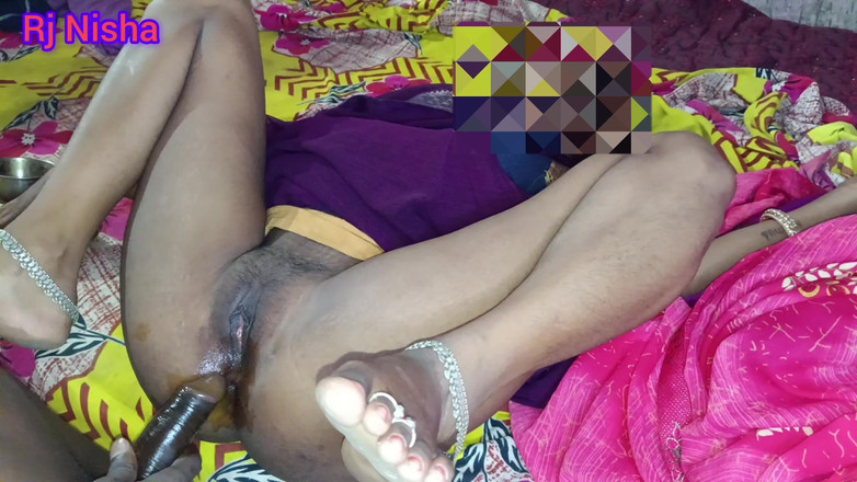 RJ NISHA: Desi Housewife Rj Nisha First Time Trying to Anal Sexy