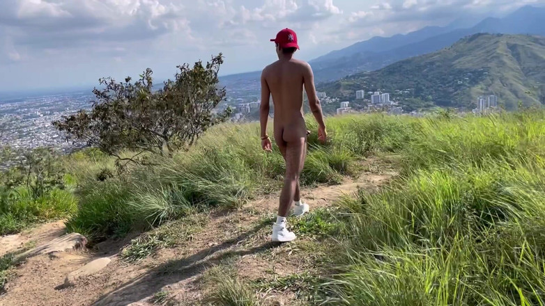 vergar4_daviid: Pameran di tengah-tengah gunung selepas bersukan