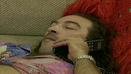 Vintage Climax: Ładna milf dziewczyna zostaje zerżnięta grubym kutasem