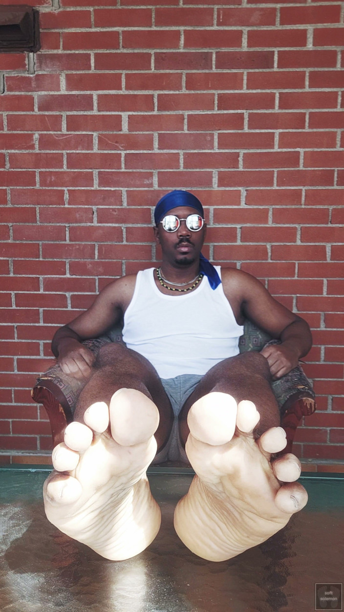 Soft Soleman: Moving Smooth Male Soles (2026)