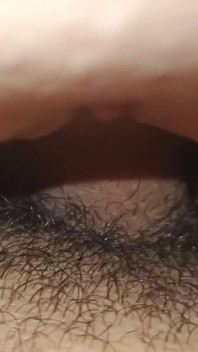ぽっちゃりした妻が激しくセックスする