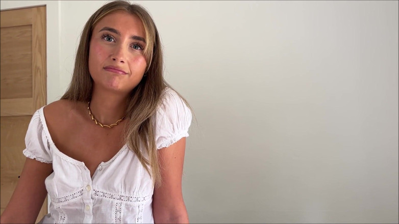 Alex Adams: Fit anglická dívka zkouší amerického chlápka - Lily Philips - perfektní přítelkyně