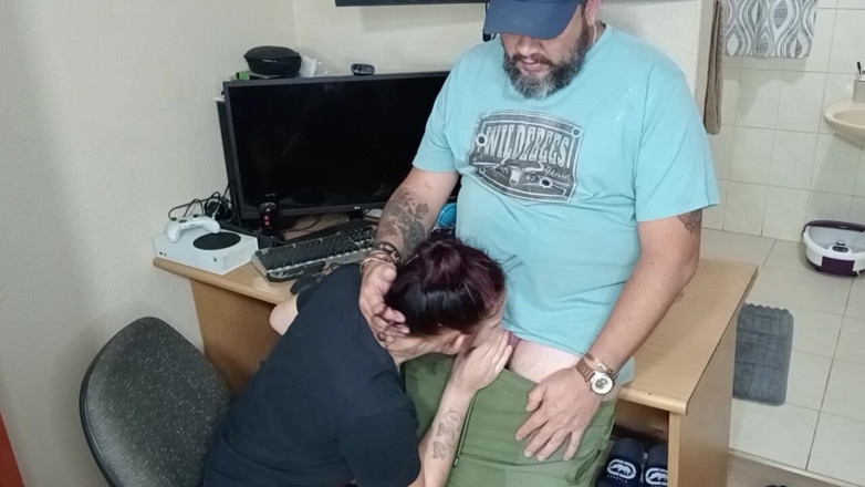 Bigjoefuckalott: Cocoldmy Друг F****** Обличчя Моєї Дружини