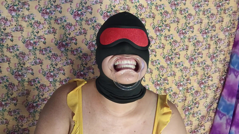 Bondage homemade mature: Masque de pipe