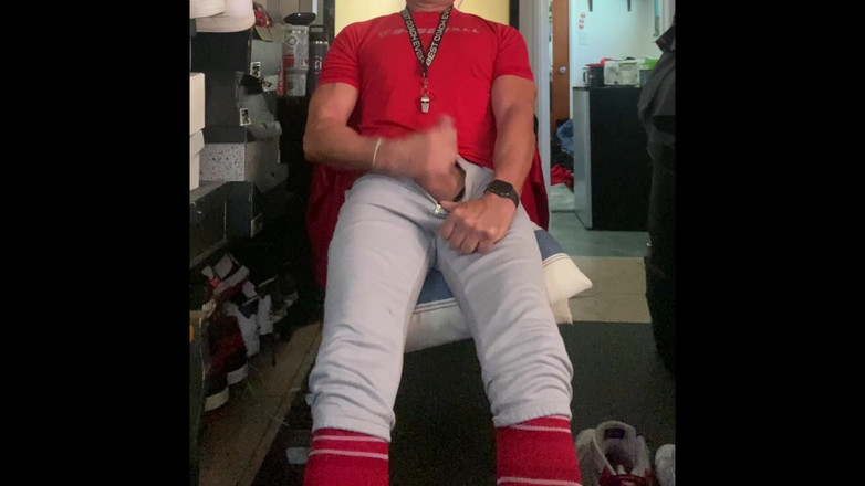 JockDad87: Setelah ngocok jockdad87, dicrot di gigi baseball
