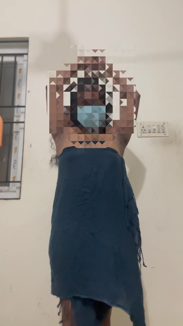 Desi World: desi tamil larki bahka rahi hai bhaag 1