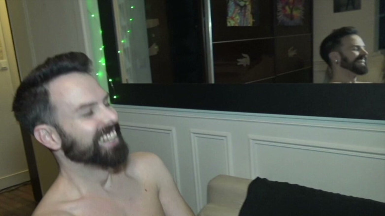 Hard fuckers fucking raw only: Efemeryczny facet pieprzony przez heteroseksualnego faceta