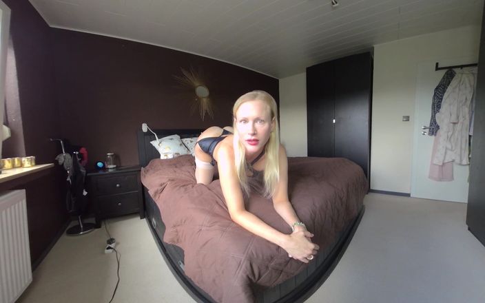 BlondeHexe VR: CEI &amp; CBT Femdom