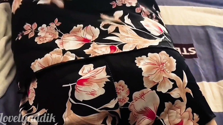 Lovelyaddik: Desi Aunty No Panty on Bed with Beautiful Dress. Desi...
