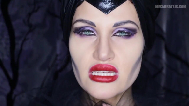 Lady Mesmeratrix Official: Masuk ke maleficenteyes...