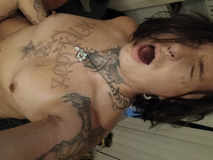 Chloe T Star: Bara en transflicka och hennes kuk