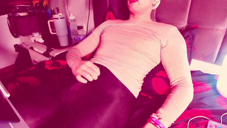 lvxbljs: Asmr per un pervertito