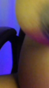 Nude Sexy Menina Buceta Show Com Vibrador Auto Ducking.