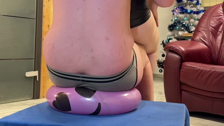 BeachBallsDuo: 24 ballons Valentine écrasés par 230 kg !