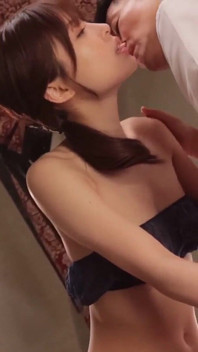 Magic Mirror Pair Room Ntr Esthetic, Silent Climax While Suppr...ll-body Caresses with Boyfriend Right Beside Her. Chapter.2