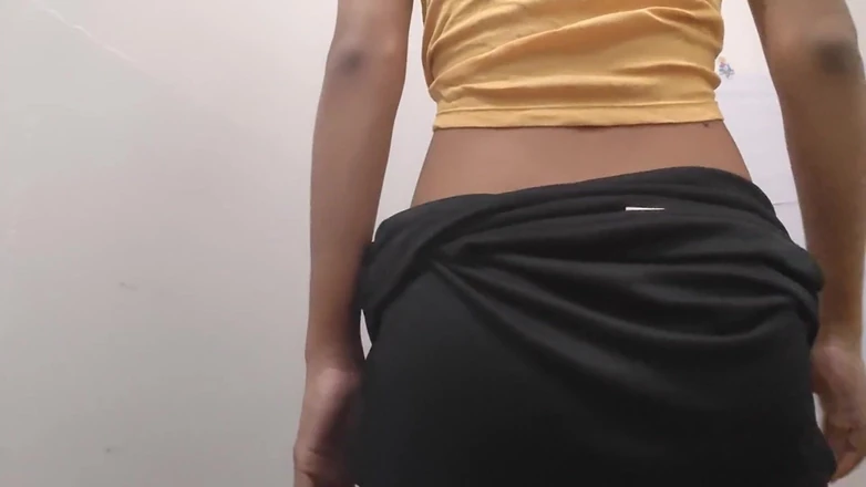 desigirl93: 누드 핑거링 비디오를 만드는 핫한 인도 인도 이슬람 소녀 사나