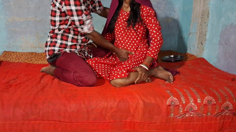 Desigol99: No dia rakhi meu meio-irmão mais jovem fodeu minha bunda