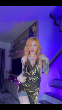 My Naughty Boobs Wanna Outside