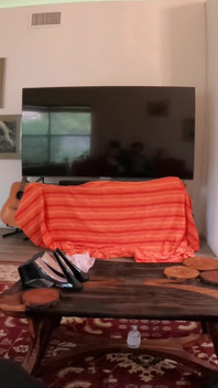 Üvey anne boşalmana yardım ediyor (pov)