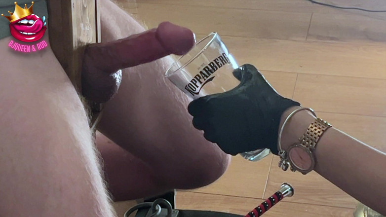 Mistress_BJQueen: Женское доминирование, не дают кончить член до прерванного оргазма в стакане крупным планом