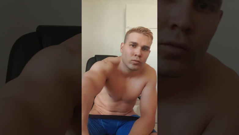 Ridley Dovarez | Gaysight: Jordan Fox的首次潮吹