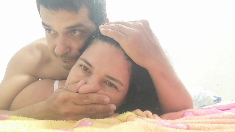 Valkyrie and Luigy Couple: 白いランジェリーで激しくセックスしたい彼女