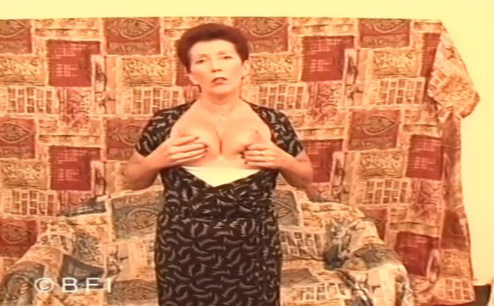 Mature Babes: Zralé děvky, které milují sání - 2 scény v 1