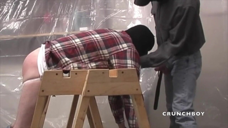 FETISH BDSM STUDIO: Papi versohlt mit demütigung