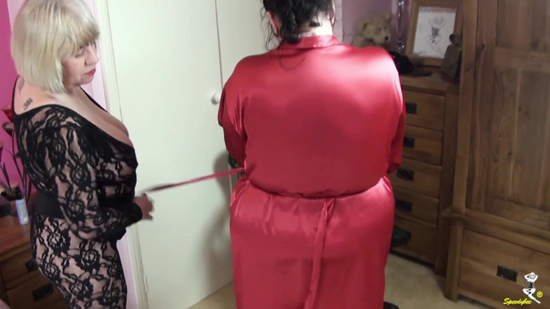 Dirty Doctors Clips - Mature British Lesbians: Masa pukulan