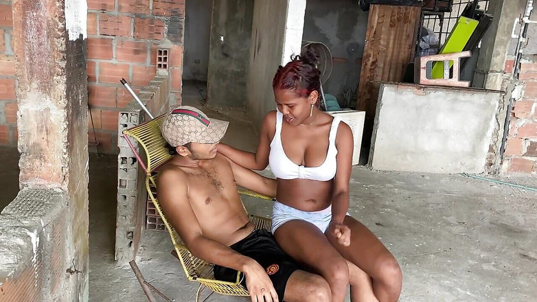 Mariaa: Я трахаюсь с моей подругой, прячусь в Сотеа.