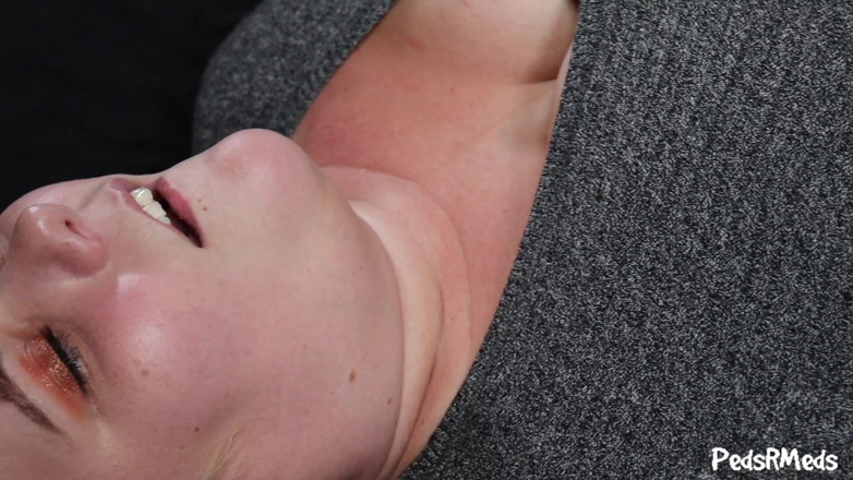 PedsRMeds: Miss Daisy Rae und Shortlivedtyranny Sloppy Fußanbetung