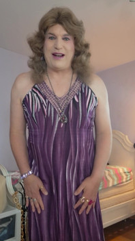 I Feel so Feminine in This New Dress!
