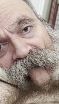 Viejo oso enfermeras polla consigue cumstache recompensa