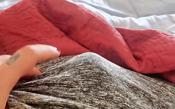EmmaInkTrans: Morning Cumshot