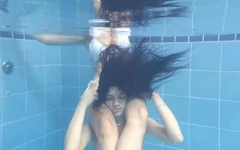 Fetishking: Control Extreme Underwater - the Perfect Ass Squizing ...