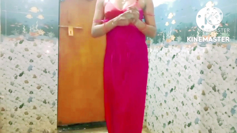 Ankurpriya000: Sexy koupání nevlastní sestra a sexy Bhabhi