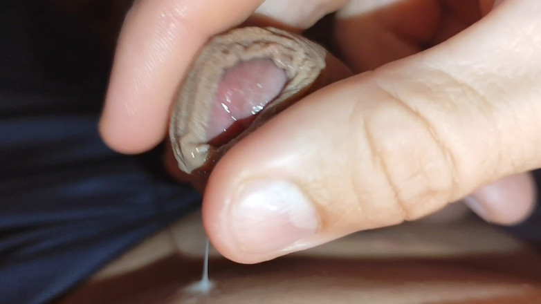 Straight Daddy Club: Erstaunlicher Schwanz Genießt Alleine, Obwohl Er Nicht Aufgeregt Ist!!