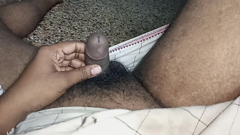 Sweet Indian cock: Soție indiancă futută la birou cu sex anal și sărutări