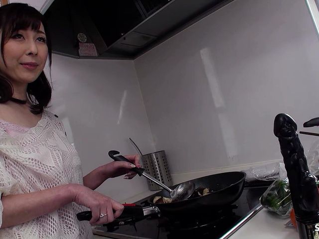 Japanese MILF Satomi Persuaded in the Kitchen at Hairy Pussy Masturbate Uncensored (Full porn collection)