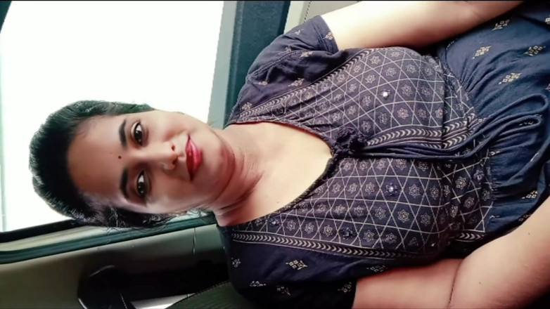 Your Arya: Beautiful Girlfriend Was Proposed by Her Boyfriend by Gifting Her...