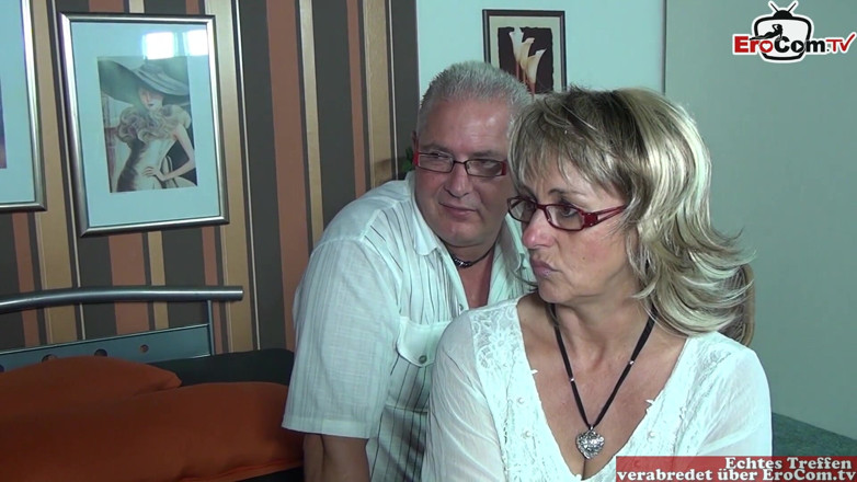 EroCom: Mature chubby German housewives with glasses and saggy tits share...