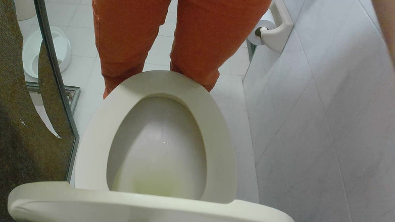 pampammedallo: Kompilace dívek chcaní v koupelnách