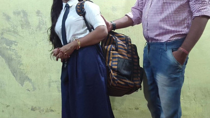 Mumbai Ashu: Indická holka v koláži šuká s učitelem