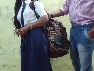 Mumbai Ashu: भारतीय कॉलेज लड़की कमबख्त में शिक्षक