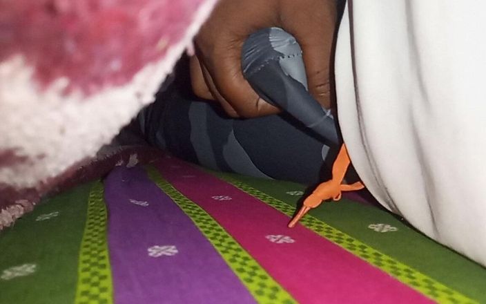 Sweet Indian cock: I Removed Bhabhi's Skirt and Blouse and Fucked Her
