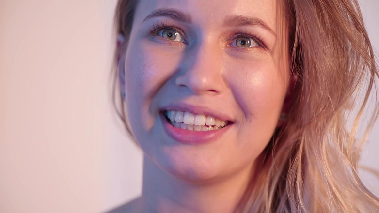 Stella Cardo: Dia melekatkan dalam basahnya