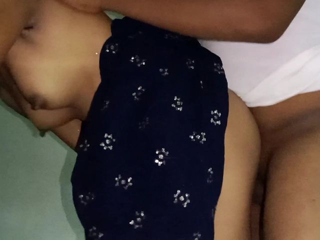 The Brother-in-law Picked up the Sister-in-law and Fucked Her Hard (Topxxx Married babe)