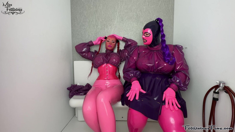 Miss_Fetilicious: Camadas de látex rosa e roxo